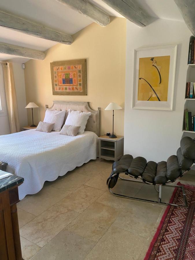 Villa Des Roses Roussillon  Exterior photo
