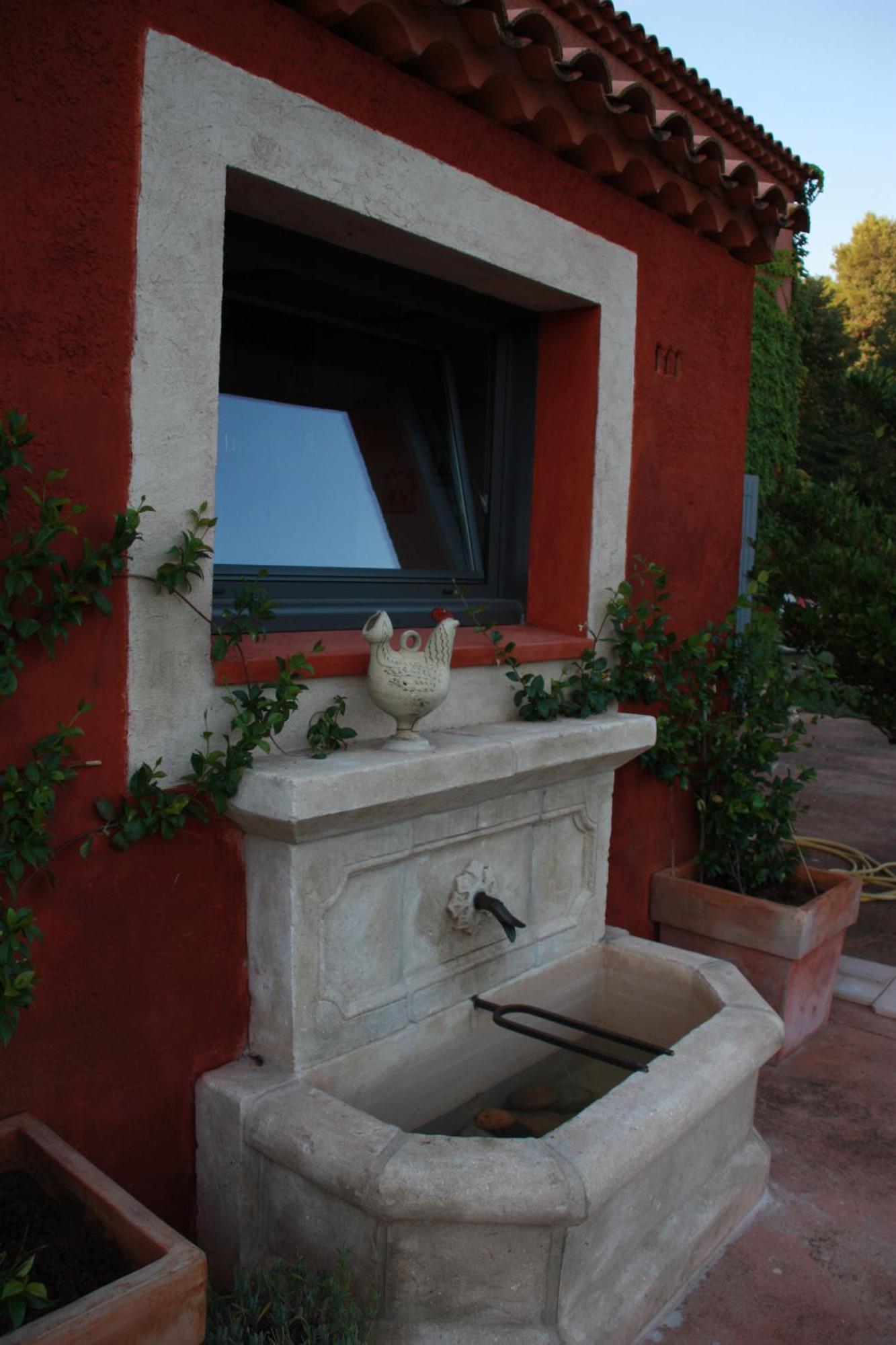 Villa Des Roses Roussillon  Exterior photo